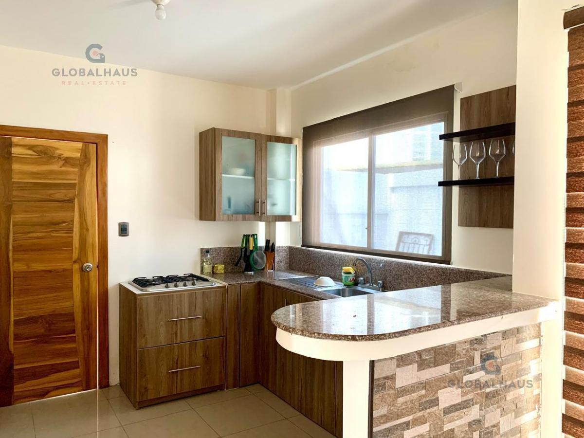 Venta de Casa Amoblada en Urb. Altamar II, Al Pie del Mar, 3 Habitaciones Z. R. Guayas — imagen 6
