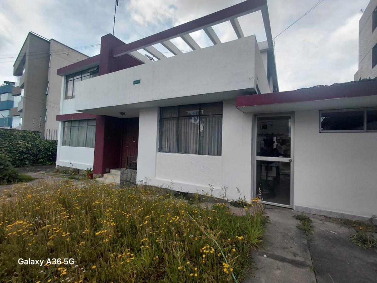 Casa y Terreno Ideal Para Proyecto Inmobiliario — imagen 4