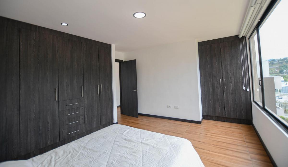 Departamento en Tumbaco — imagen 10