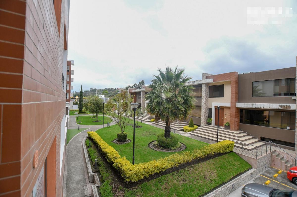 Departamento en Tumbaco — imagen 6
