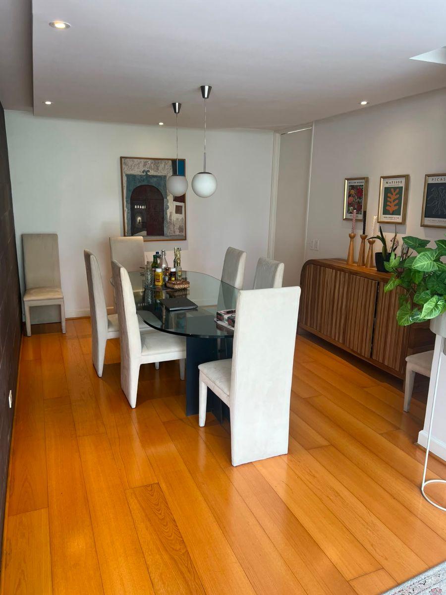 Vendo Lindo Departamento Calle Gonnesiat, Sector González Suárez, Jardín. 276 m Más 96 m Jardin — imagen 9