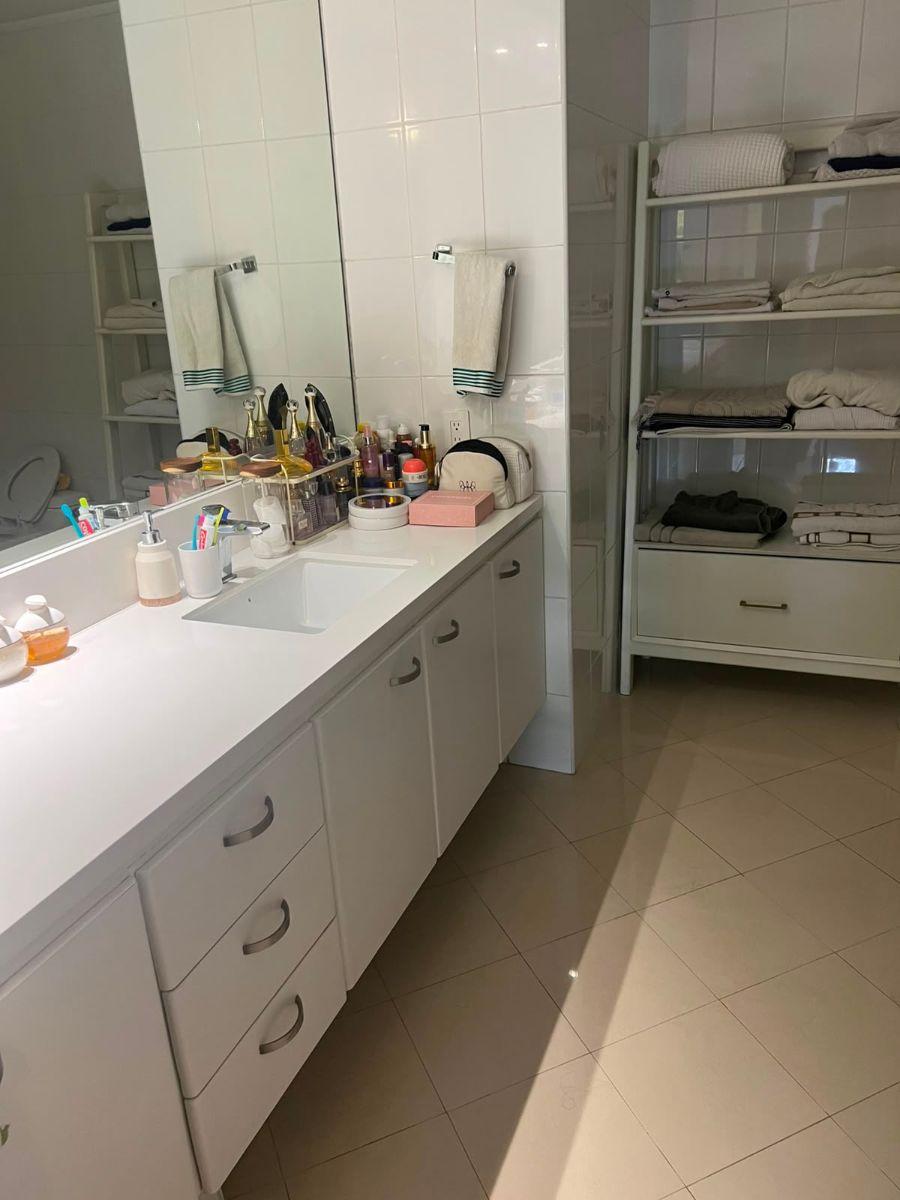 Vendo Lindo Departamento Calle Gonnesiat, Sector González Suárez, Jardín. 276 m Más 96 m Jardin — imagen 7