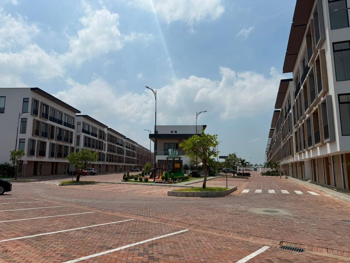 7648. Barranca Apartaments - Samborondon, Vendo Departamento 2 Dorm. $155.000. Guayas — imagen 3