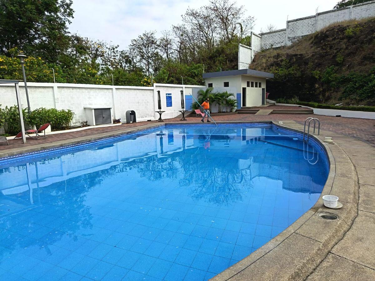 Colinas de Los Ceibos. Vendo Departamento en Lindo Edificio con Gimnasio, Piscina, Etc, Guayas — imagen 10