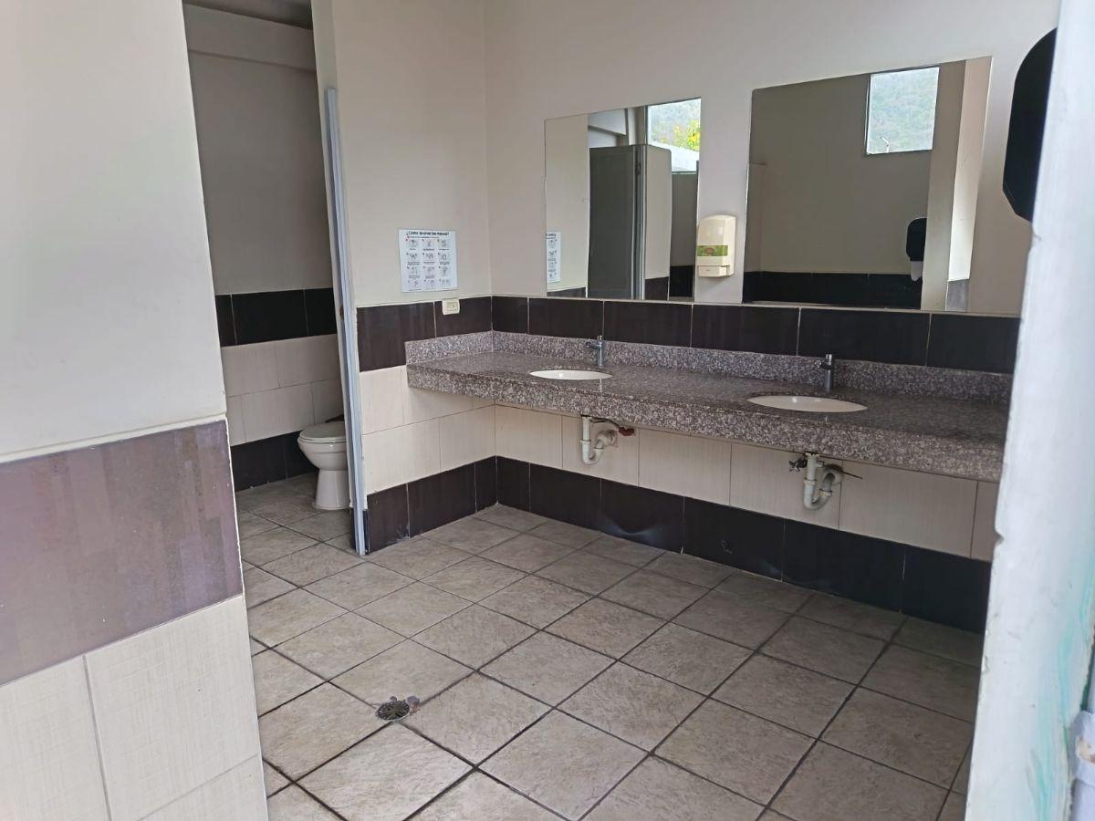Colinas de Los Ceibos. Vendo Departamento en Lindo Edificio con Gimnasio, Piscina, Etc, Guayas — imagen 6