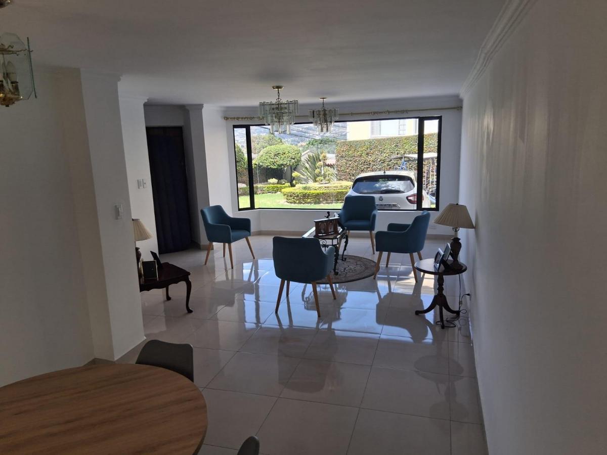 Casa en Cumbayá — imagen 7