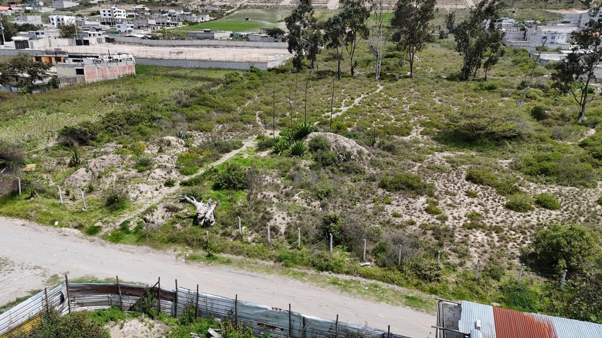 Venta de Terreno Calderón Bellavista Barrio Ana Maria — imagen 3