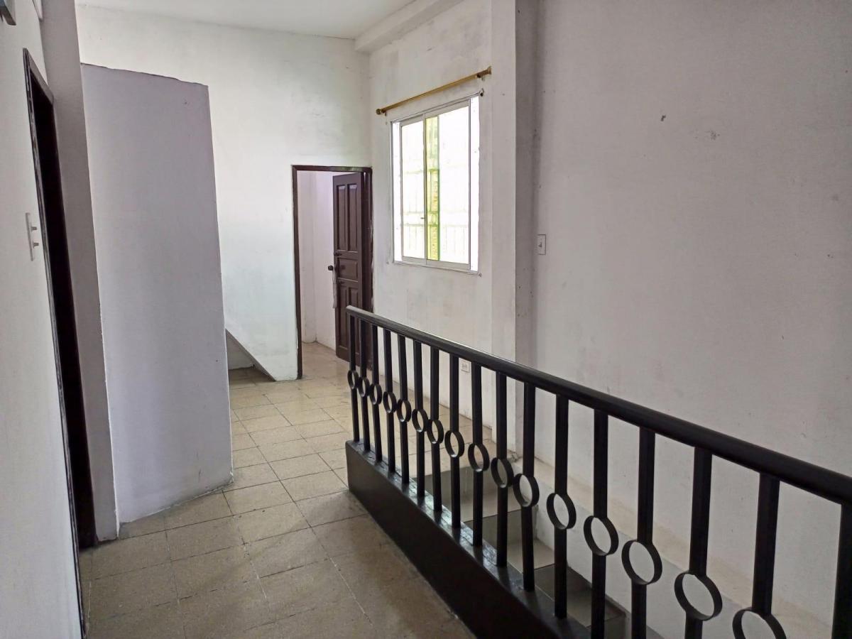 Casa en Venta, Ubicada en El Centro de Manta, Calle 7 Av 16, Manabí — imagen 6