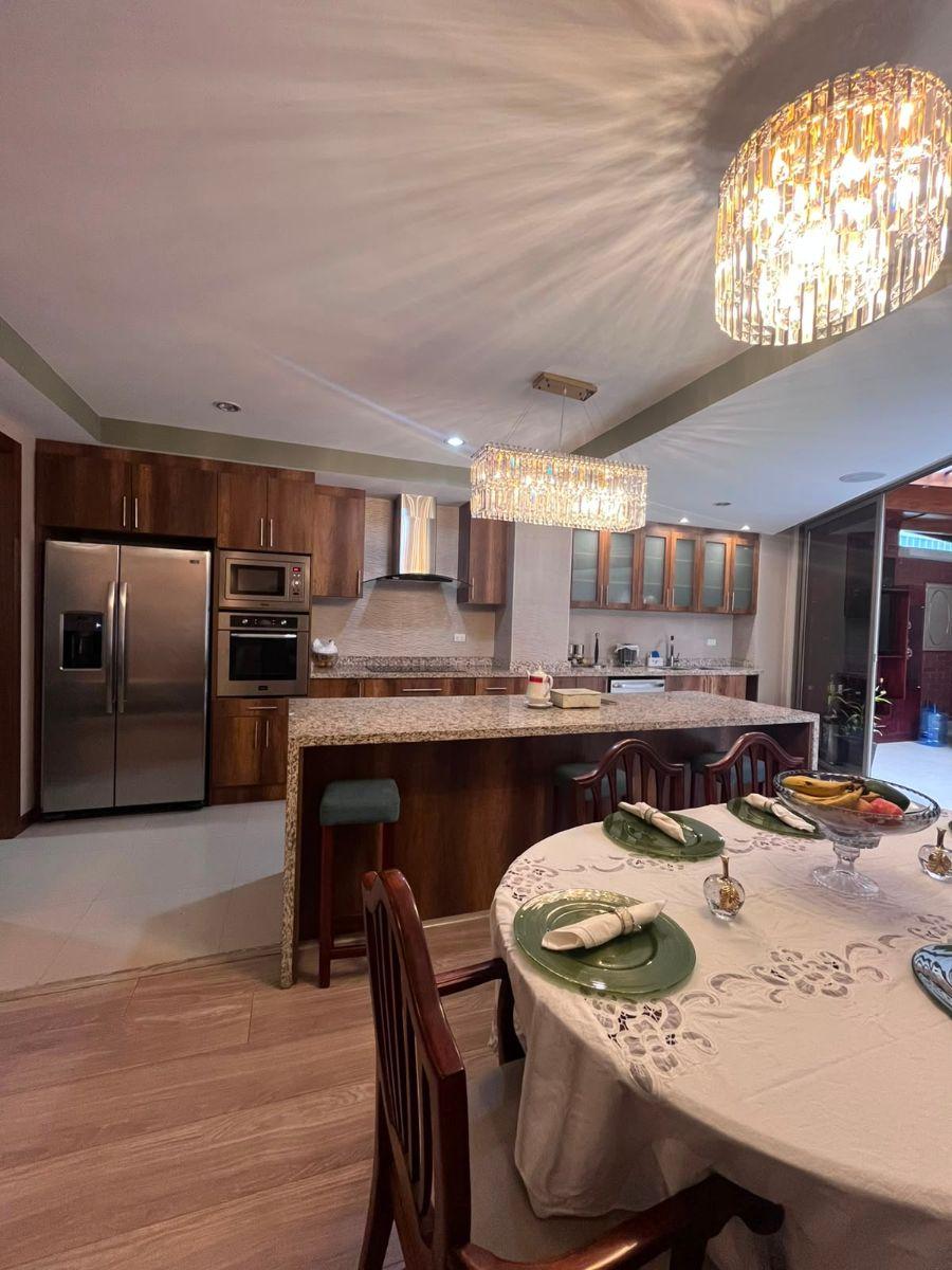 Departamento de 3 Dorm. en Venta. Puertas del Sol. Azuay — imagen 10