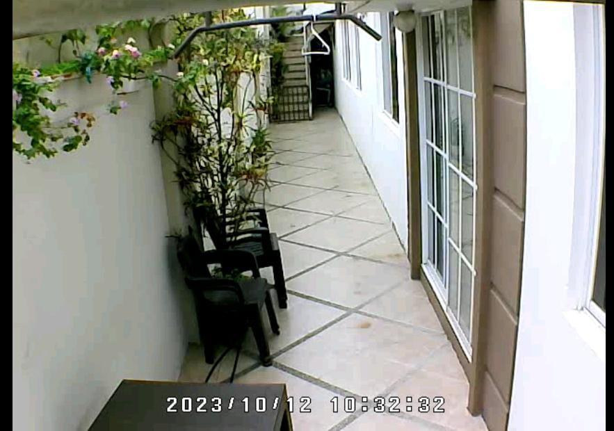 Venta Departamento con Patio en "Las Cumbres" Amoblado, Guayas — imagen 4