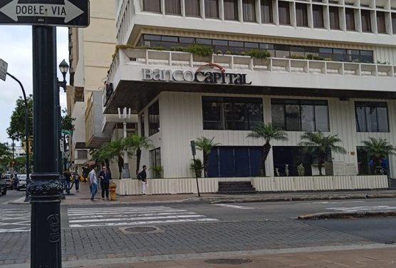 Se Vende Terreno de 240 m² en Centro de Guayaquil - C. Díaz, Guayas — imagen 3
