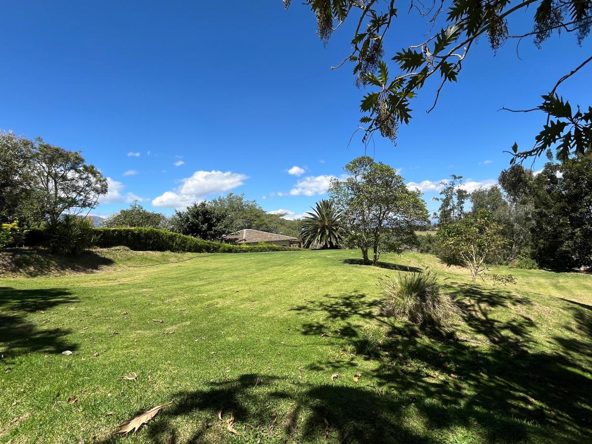 Checa Pakakuna Gardens Terreno de Venta 3.098 m² — imagen 7