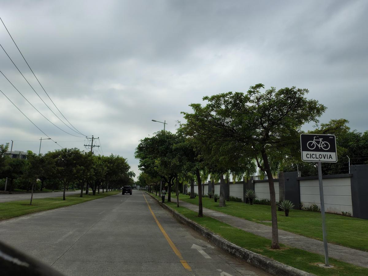 Terreno a La Venta en La Urb. Isla Mocoli Etapa Barlovento, Guayas — imagen 4