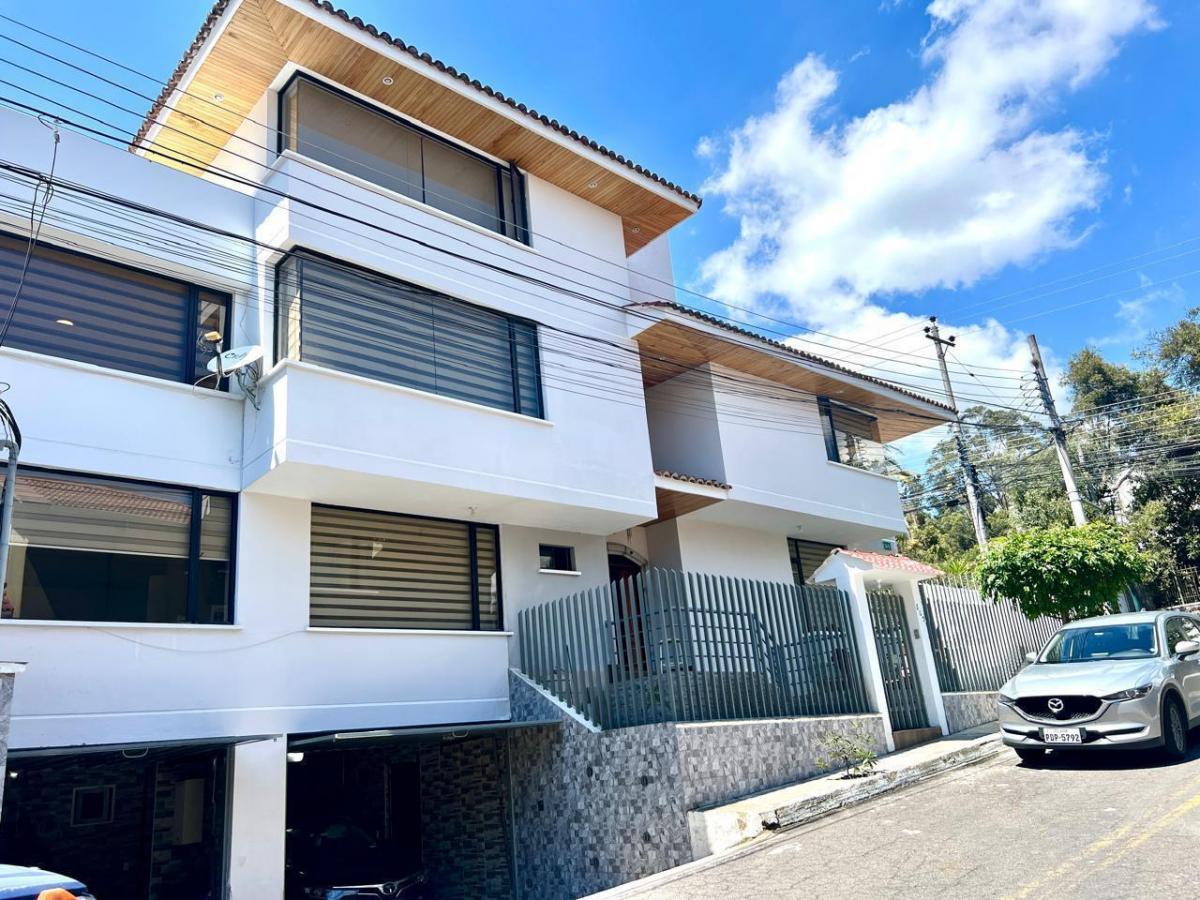 Mv - Urbanizacion El Condado, en Venta Casa de 207,51 Mas Dpto y Amplio Jardin — imagen 10