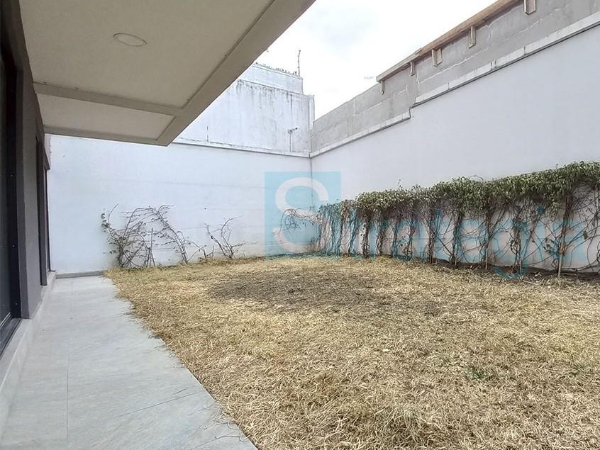Venta Departamento con Jardin 3 Dorm. Urbanizacion El Condado — imagen 6