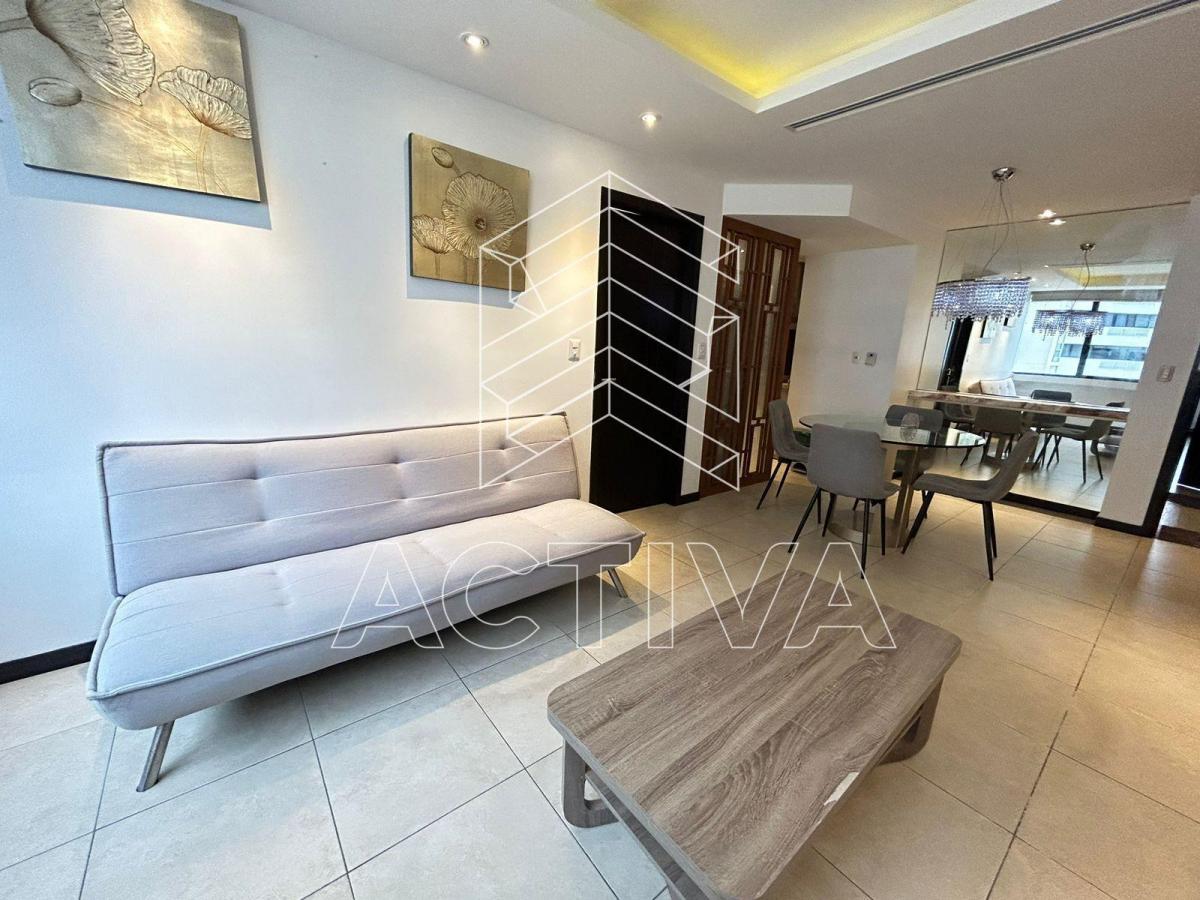 Departamento en Venta con Vista a La Piscina en Torre Bellini - Puerto Santa Ana, Guayas — imagen 9