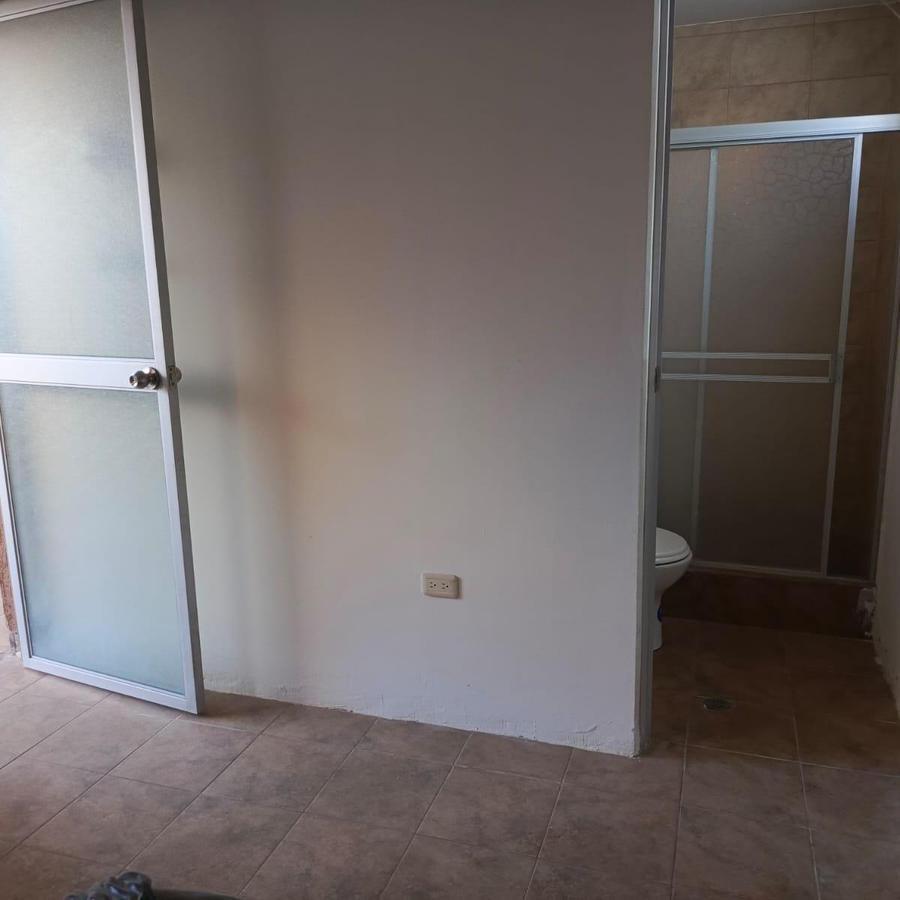 Casa en Venta en Izamba. Ambato, Tungurahua — imagen 9