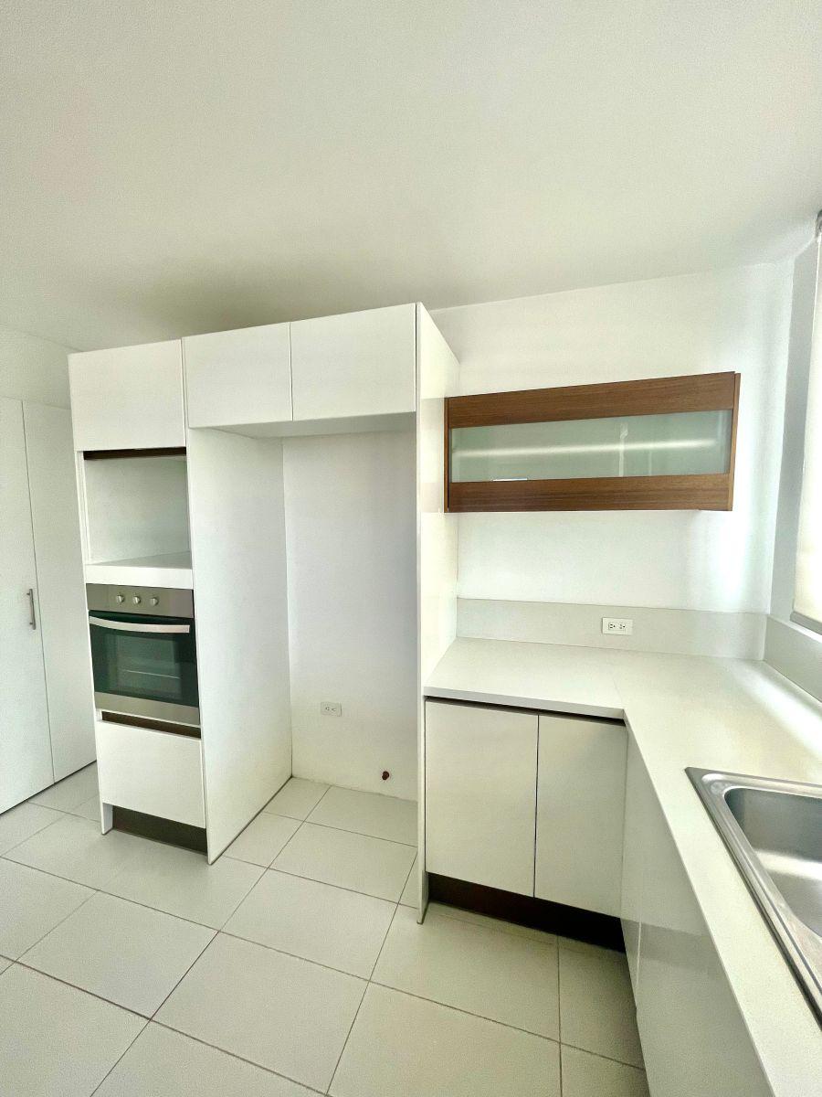 Departamento de Renta,2 Dorm. con Balcón Vista — imagen 4