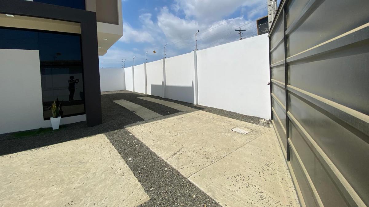 Casa en Norte de Montecristi, Manabí — imagen 10