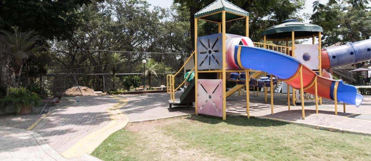 Terreno a La Venta en La Urb. Estancias del Rio, Guayas — imagen 8