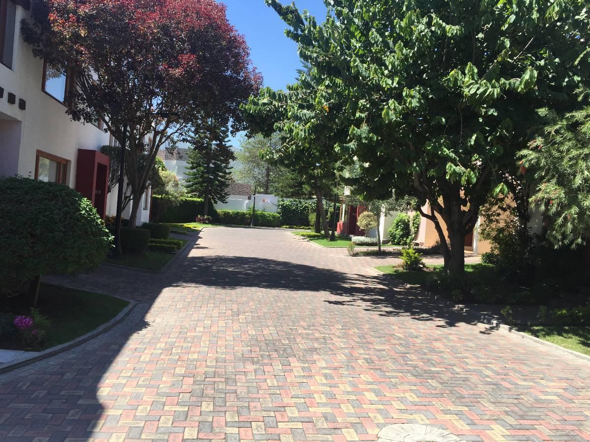 Tumbaco Casa de Venta Sector Urb La Viña — imagen 9