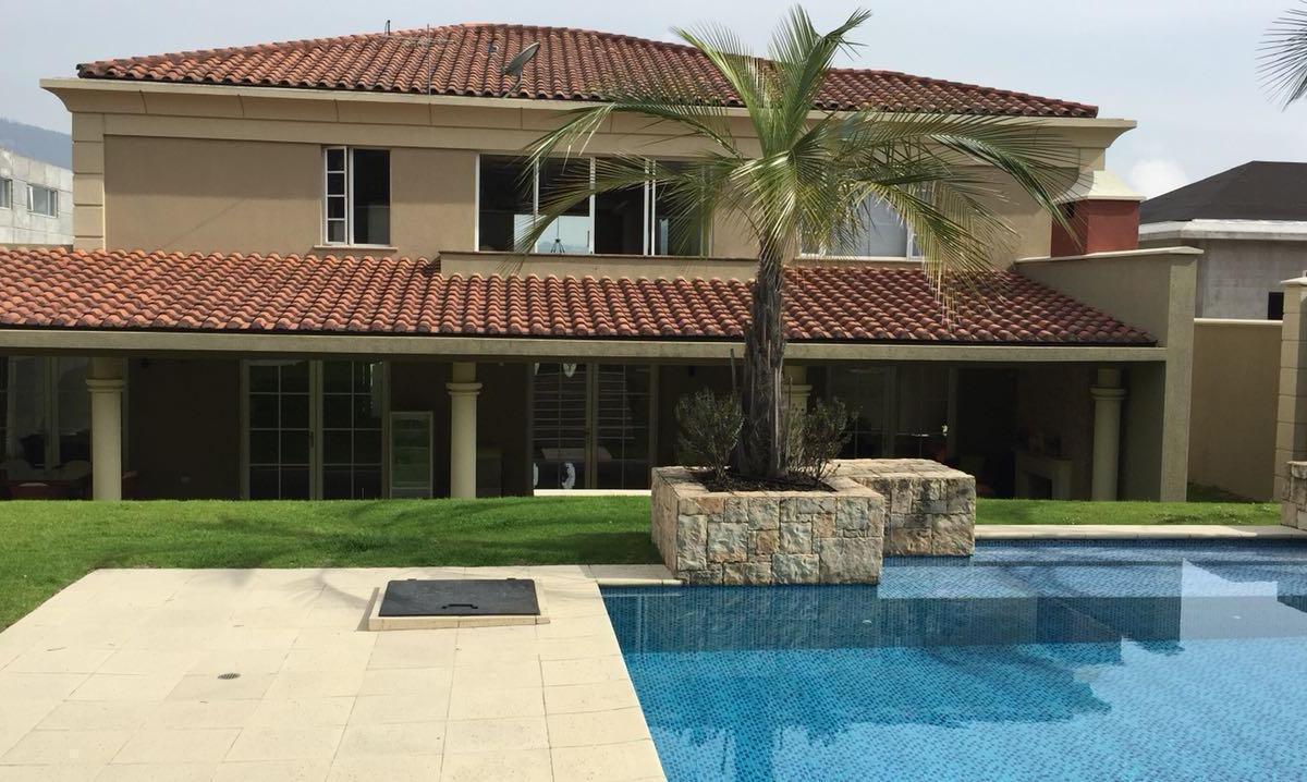 Cumbaya Casa en Venta en Urbanizacion Privada — imagen 9