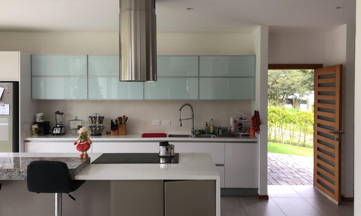 Tumbaco Casa de Venta en Urbanizacion Privada — imagen 9