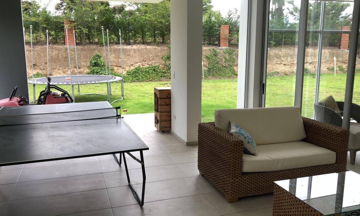 Tumbaco Casa de Venta en Urbanizacion Privada — imagen 5