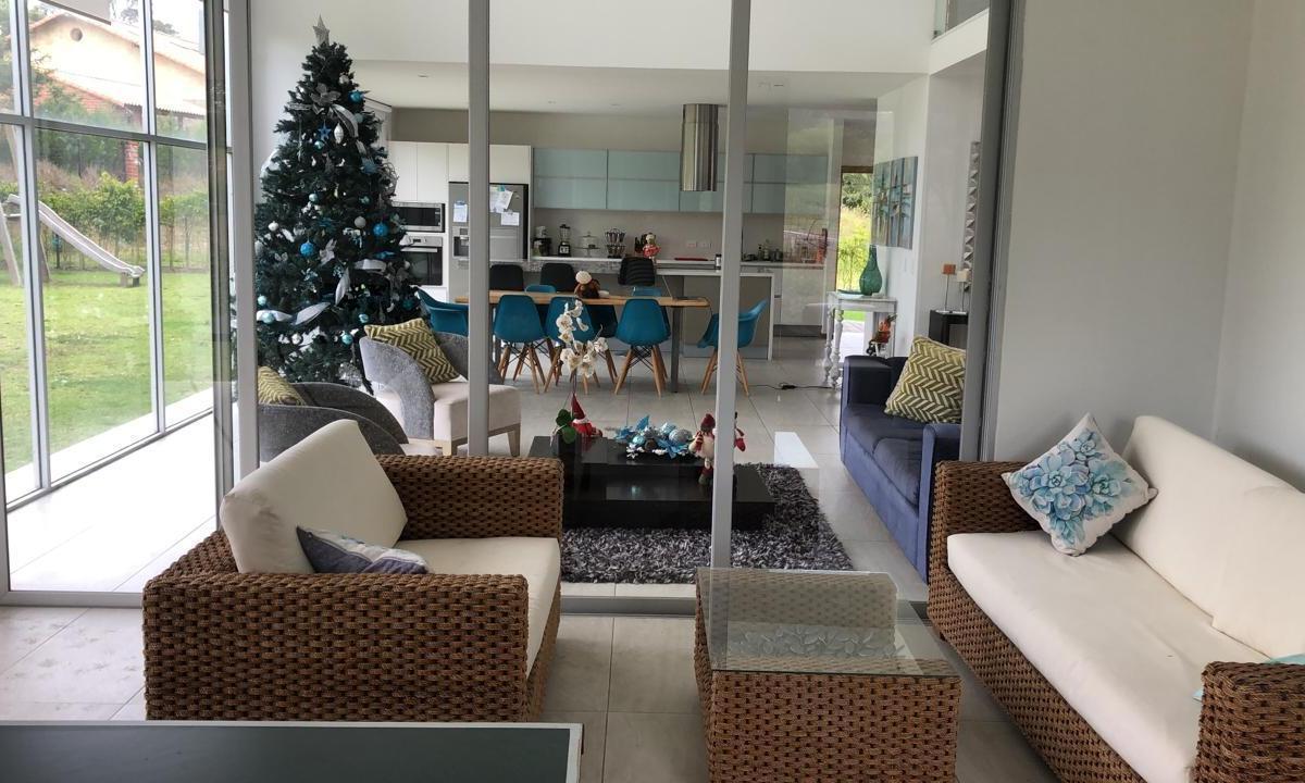 Tumbaco Casa de Venta en Urbanizacion Privada — imagen 4