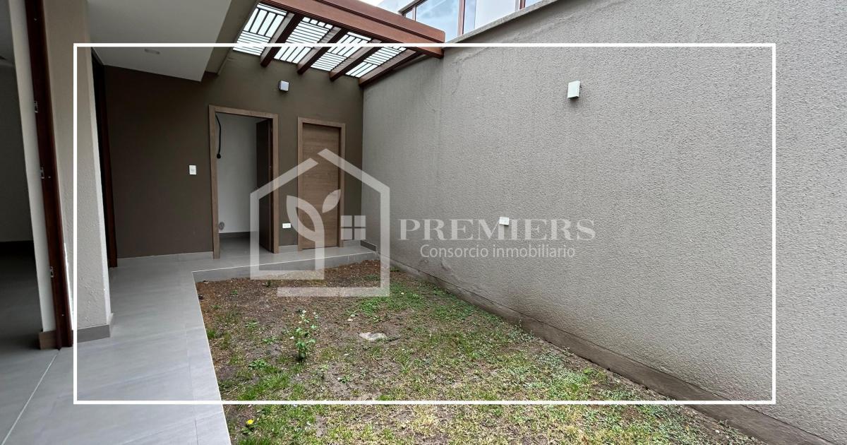 Venta Casa en Cumbaya, Sector Santa Inés — imagen 6