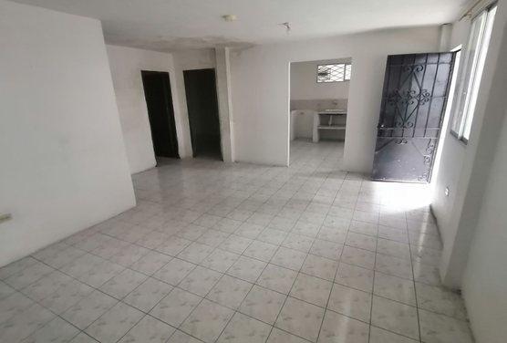 Se Vende Casa de 2 Pisos con Galpon, Babahoyo, Los Ríos — imagen 5