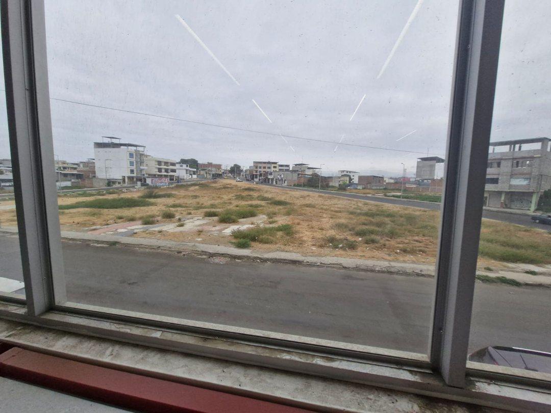Casa Comercial de Venta en Manta Zona Norte, Manabí — imagen 8