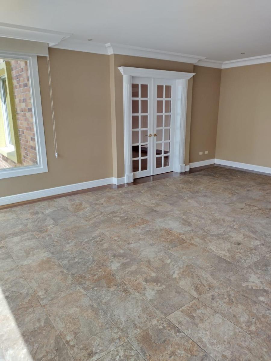 Amplio Dep de Renta o Venta 4 Dorm. de Lujo — imagen 9
