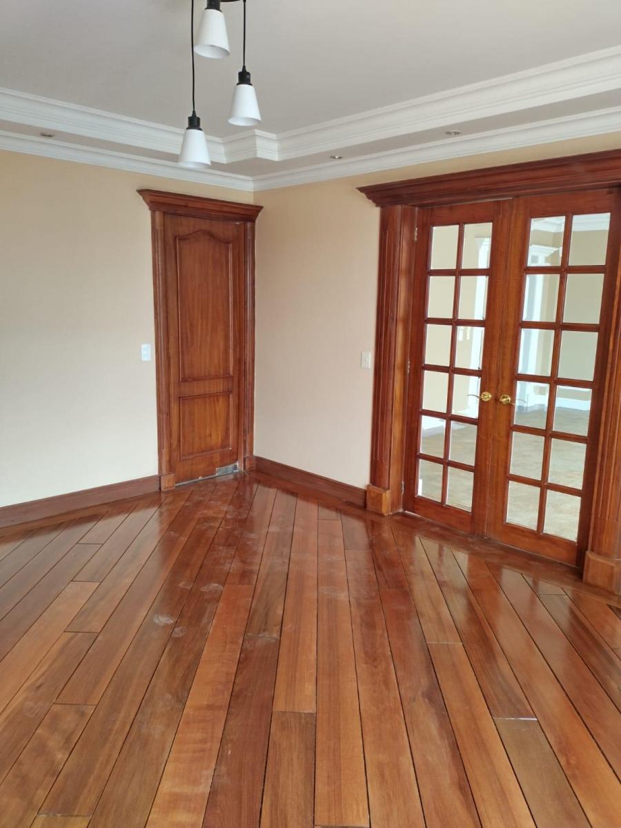 Amplio Dep de Renta o Venta 4 Dorm. de Lujo — imagen 7