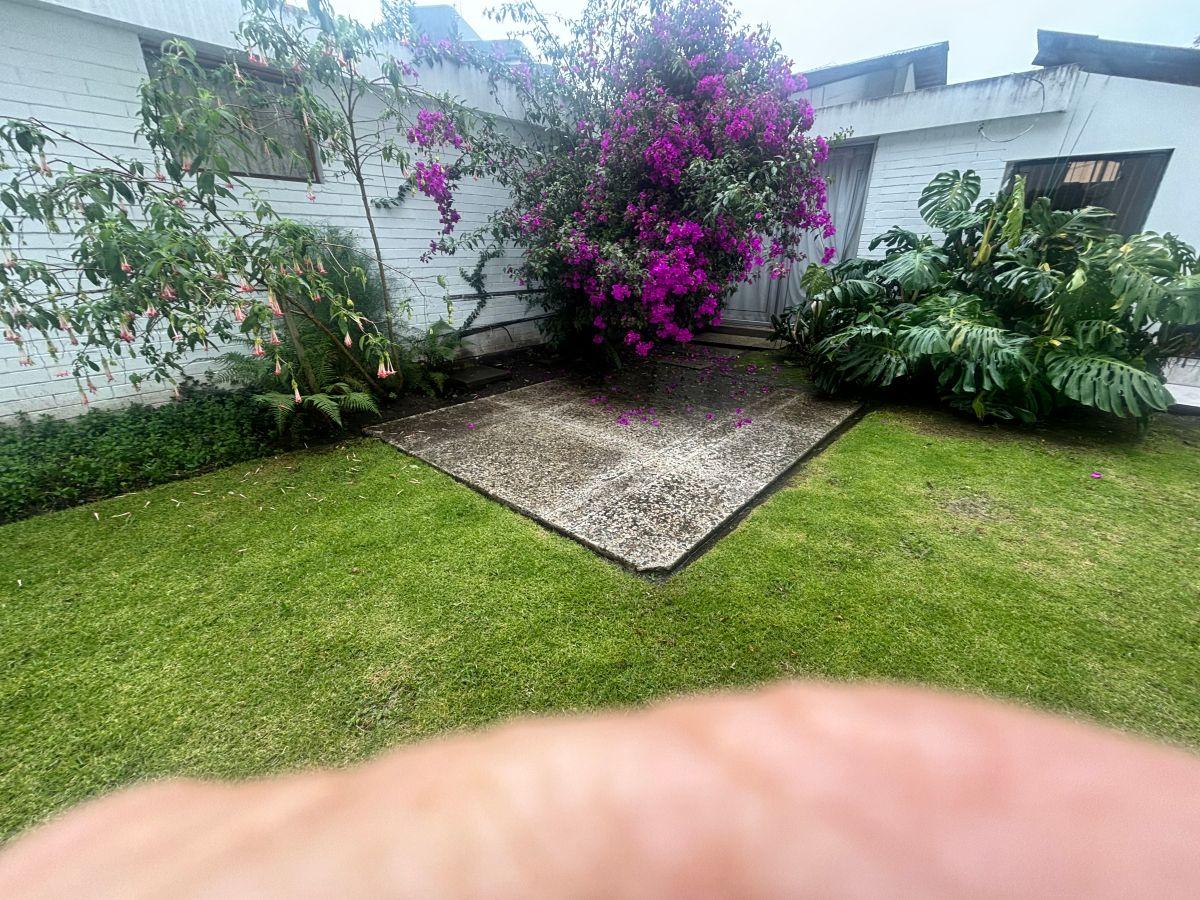 Vendo Terreno en La Calle Boussingault Muy Cerca de La G Suárez 700 m, Construcción 629 m — imagen 6