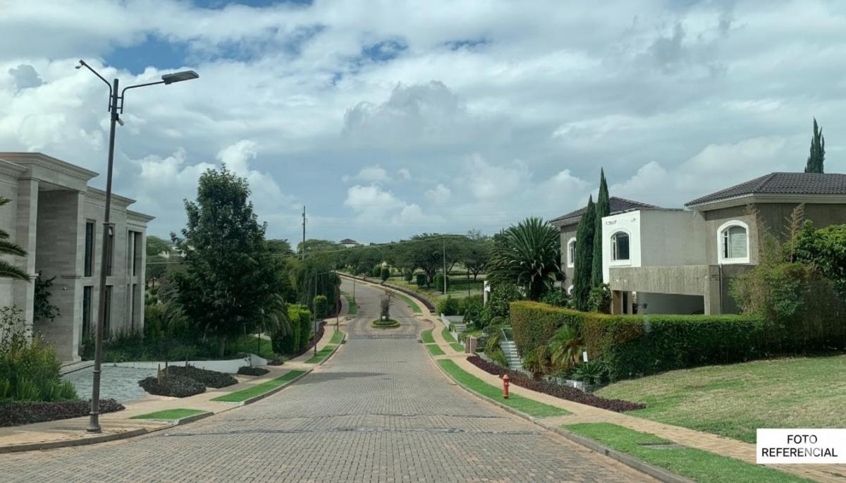 Terreno en Cumbaya en Urbanización de Lujo en Venta — imagen 4