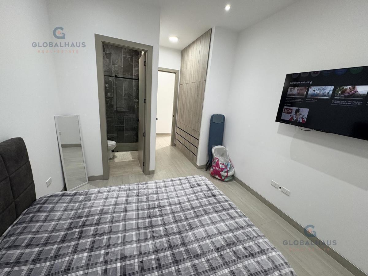 Venta de Casa en Urb. El Condado de Vicolinci, 3 Habitaciones, Piscina. G. P. Guayas — imagen 5
