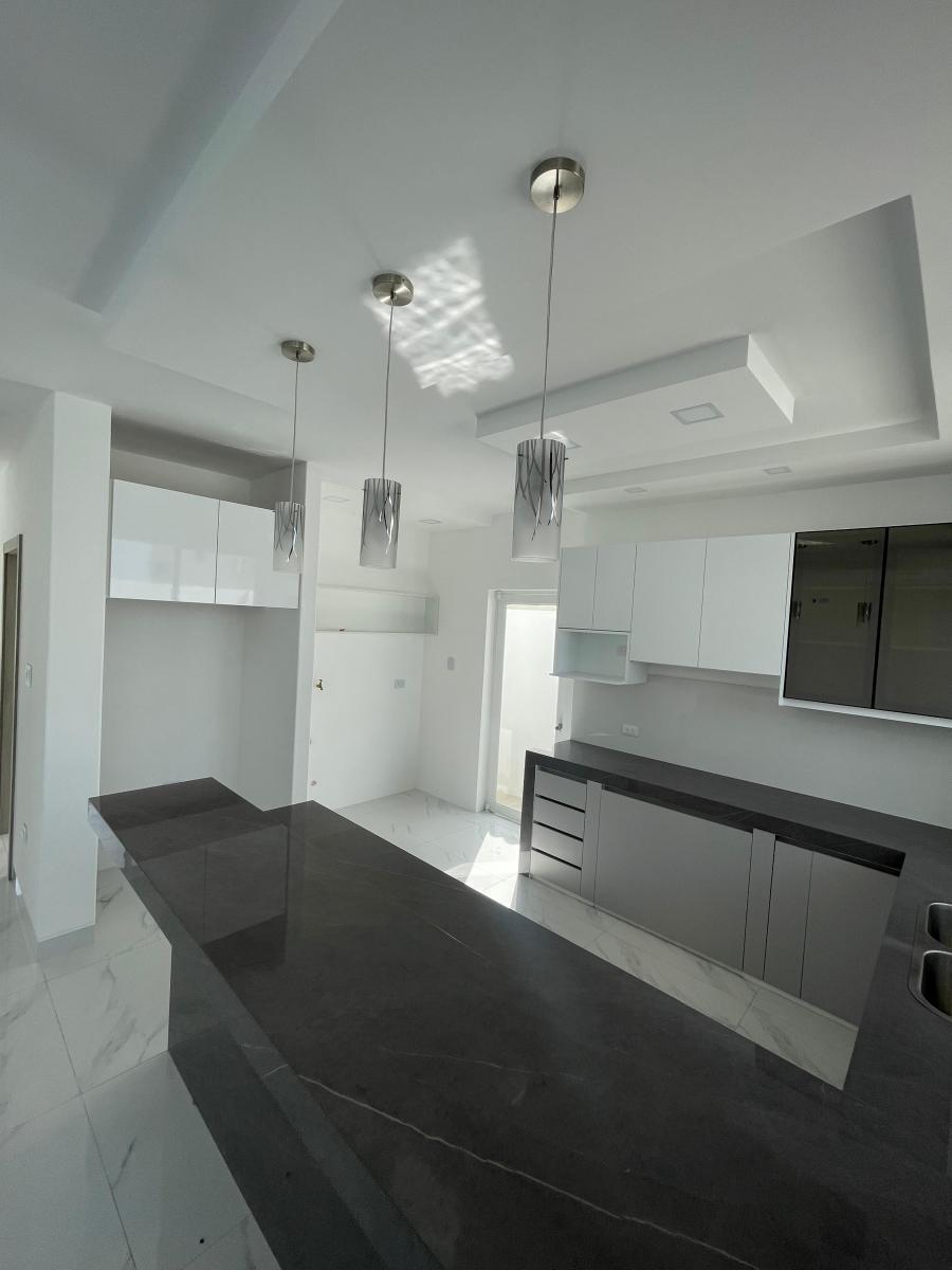 Porto Alegre - Casa de Estreno en Venta - Km 13 Via a La Costa, Guayas — imagen 5