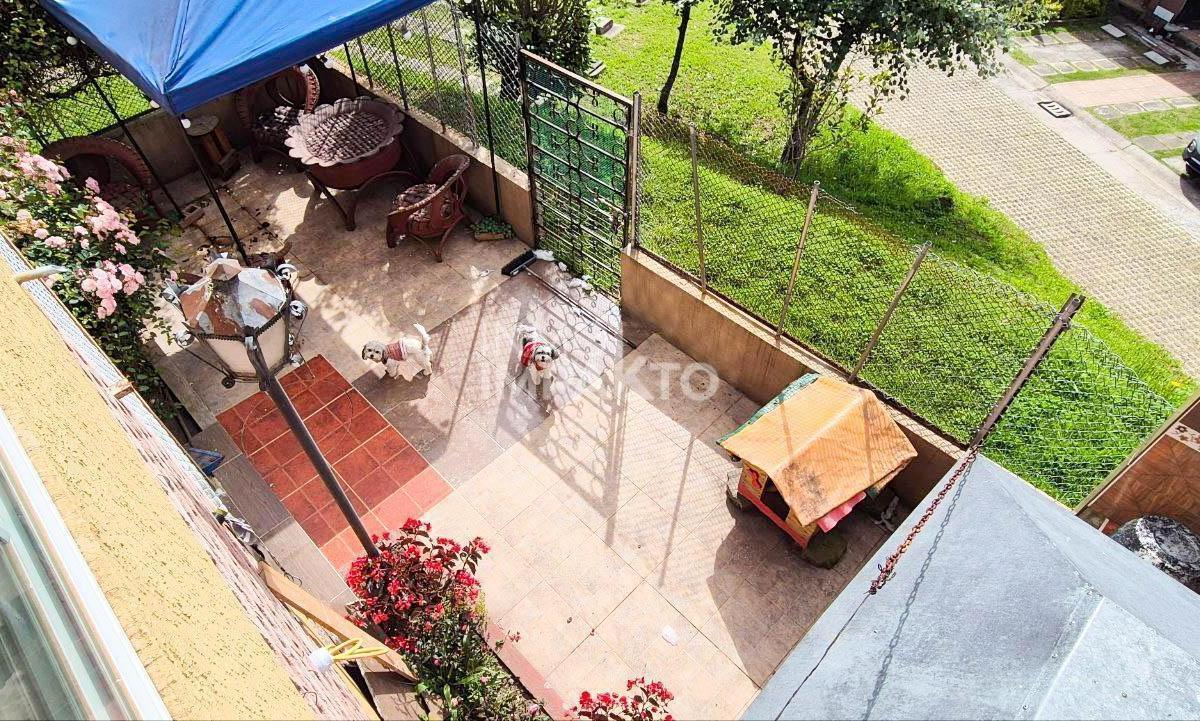 Casa Esquinera en Venta Conocoto Dentro de Conjunto — imagen 8