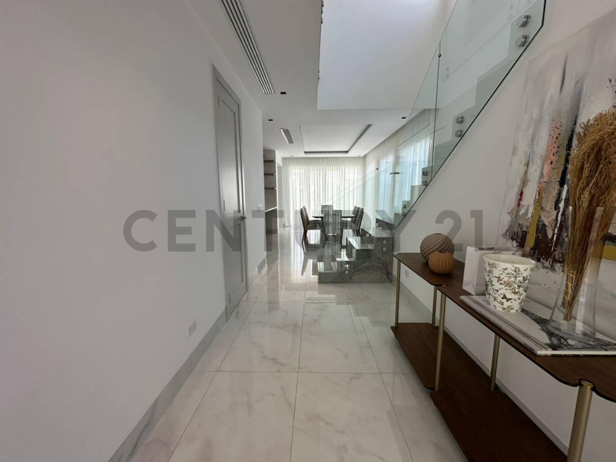 Casa de Estreno con Acabados de Lujo en Urbanización Aires Norte, Guayas — imagen 6