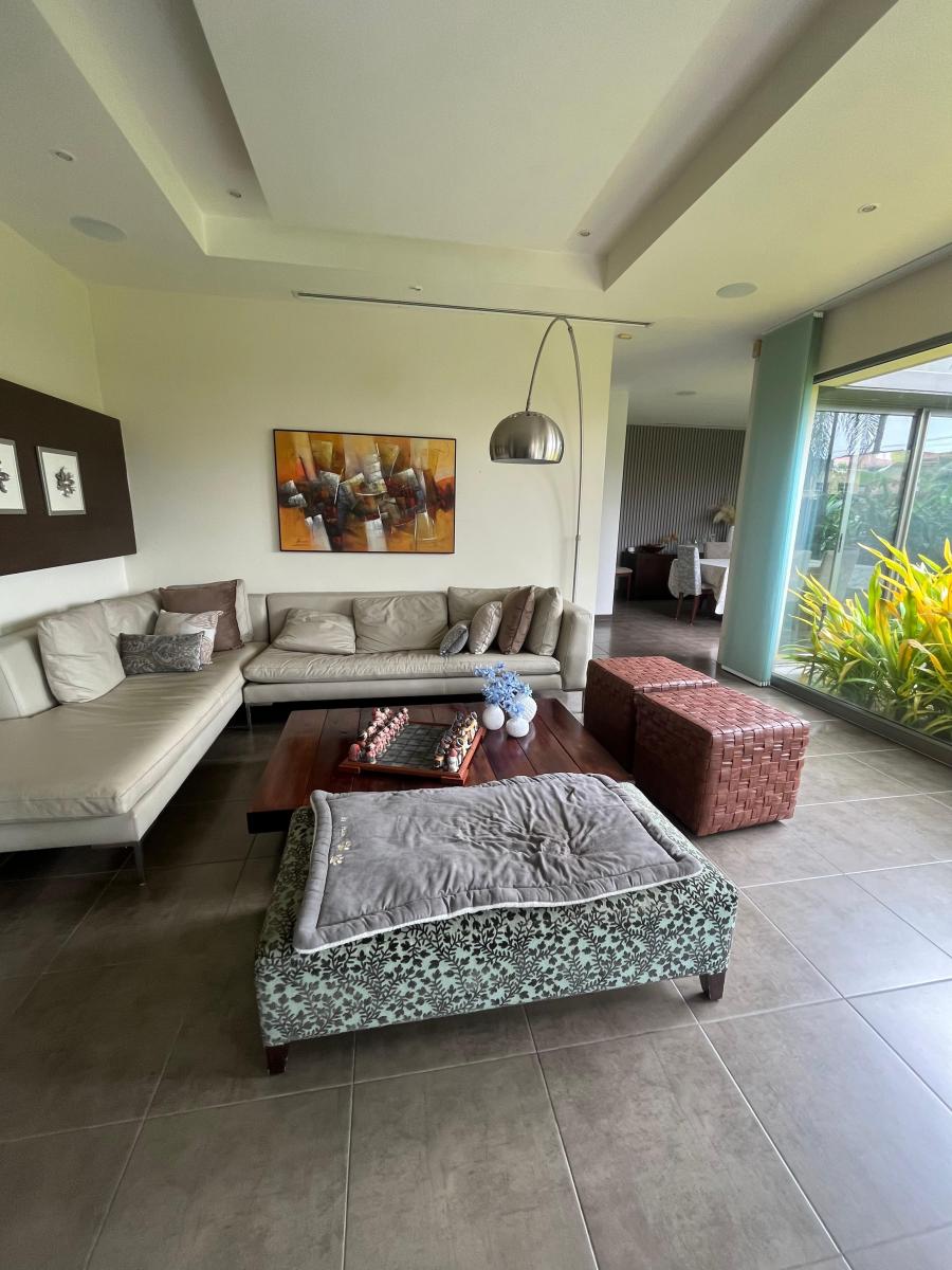 Puerto Azul Casa Esquinera en Venta 4 Dorm., Guayas — imagen 7