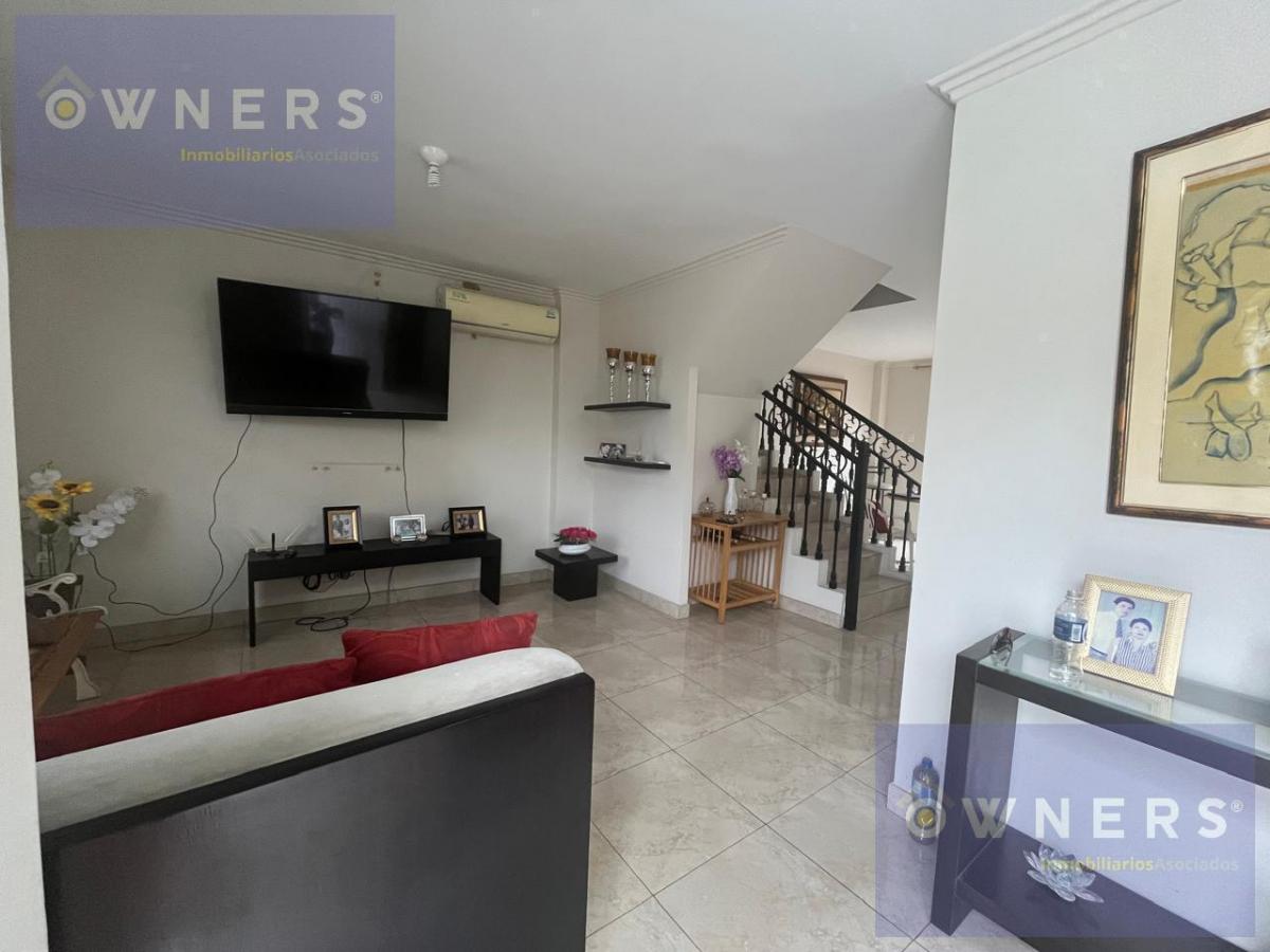 Venta Casa Urbanizacion Casa Laguna Cerca del Centro Comercial El Dorado (Cmc), Guayas — imagen 5
