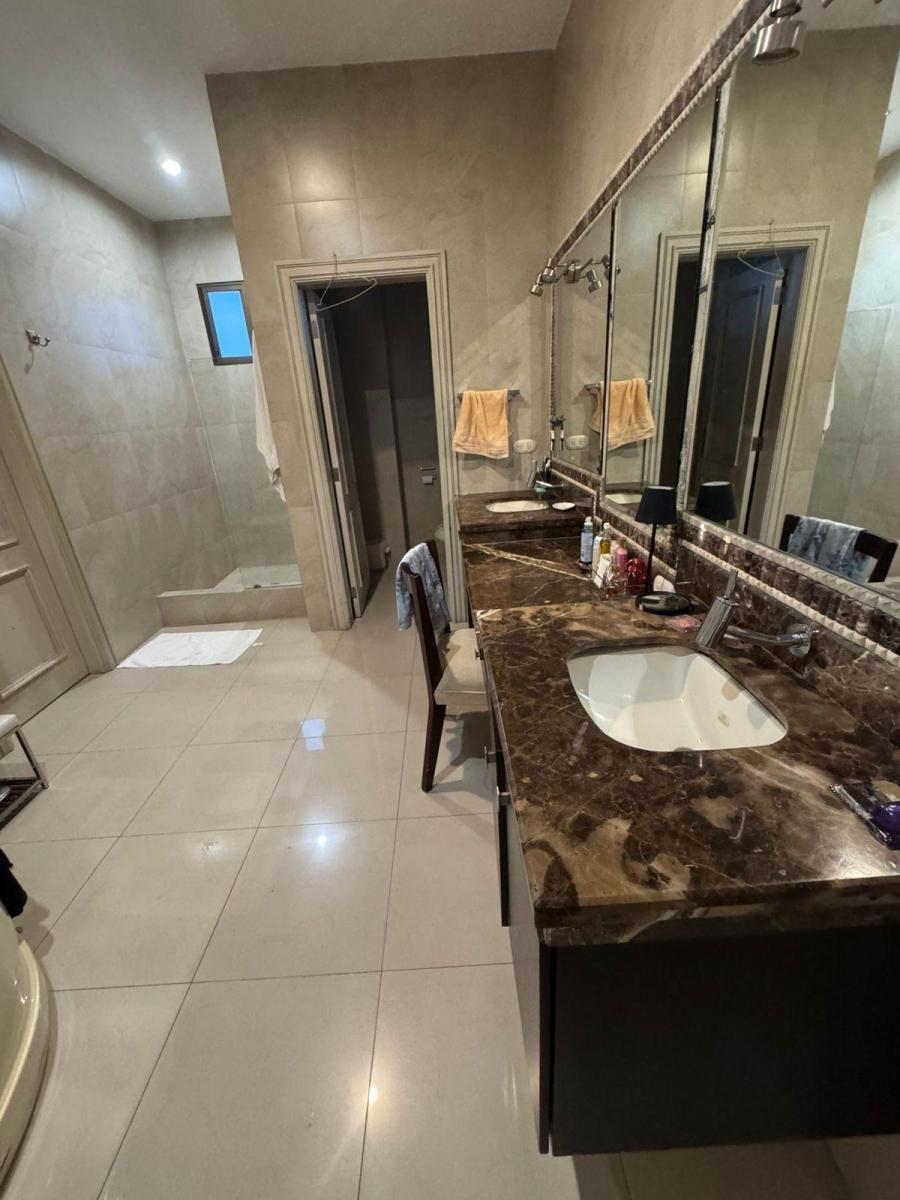 Espectacular Casa de Lujo con Diseño Único y Espacios Amplios – $750.000, Guayas — imagen 5