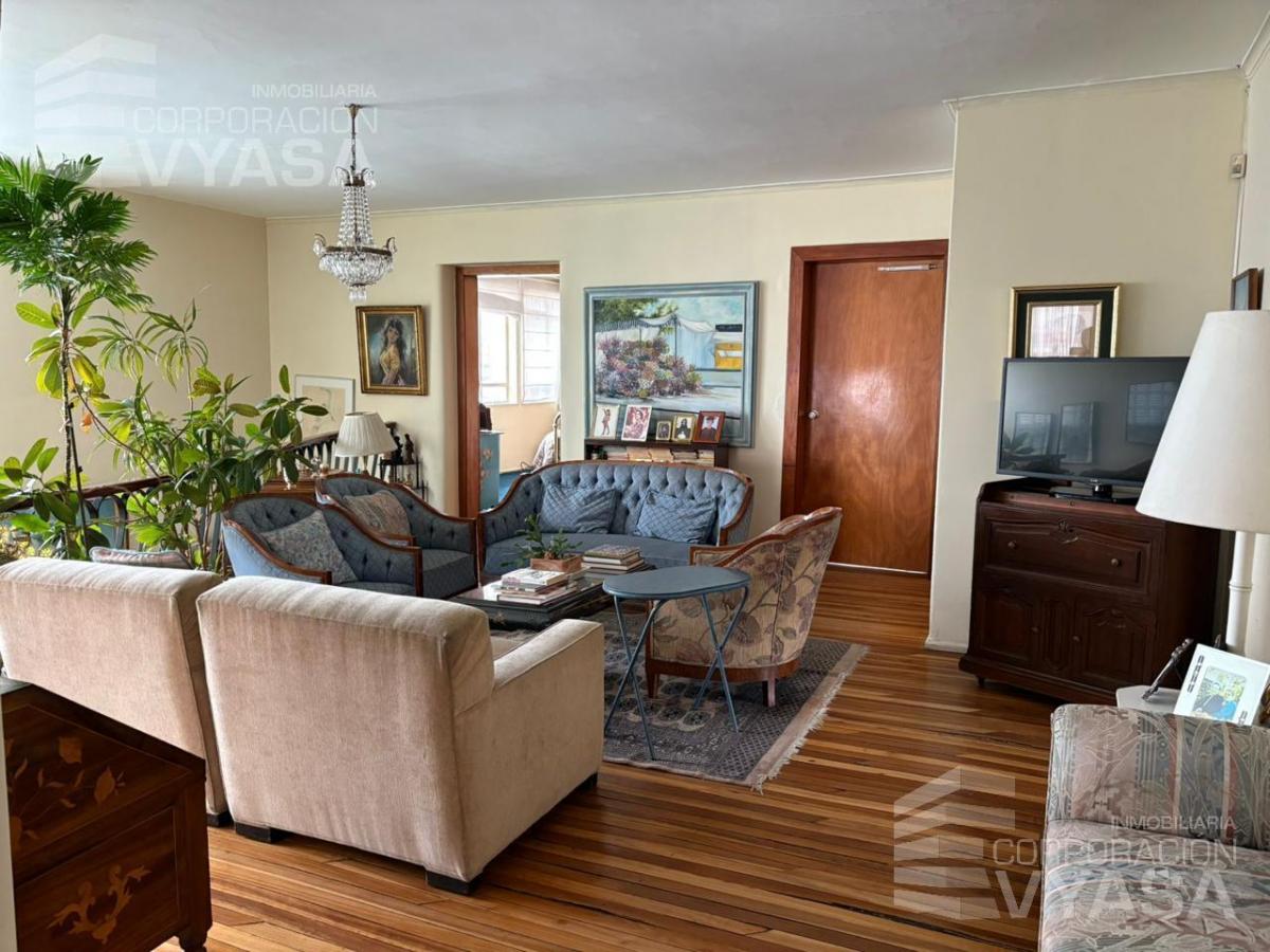 6 de Dcieimbre - Cerca Al Multicentro, en Venta Casa de 848 m² — imagen 3