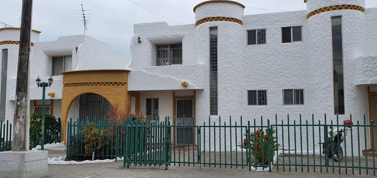 Casa en Venta Tonsupa Av Diamond Beach — imagen 8
