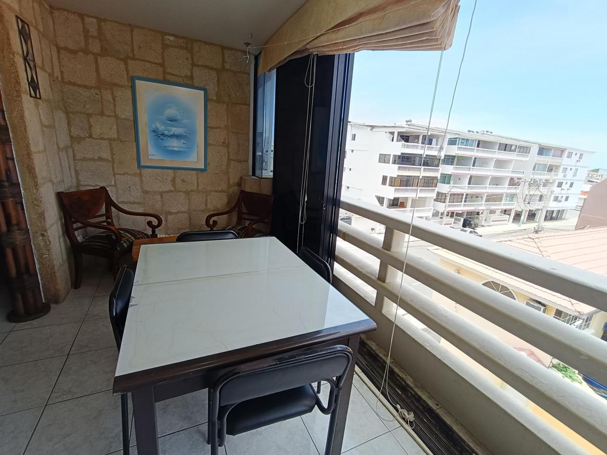 Vendo Comodo Departamento de Lujo a Una Calle del Malecon de Salinas — imagen 10