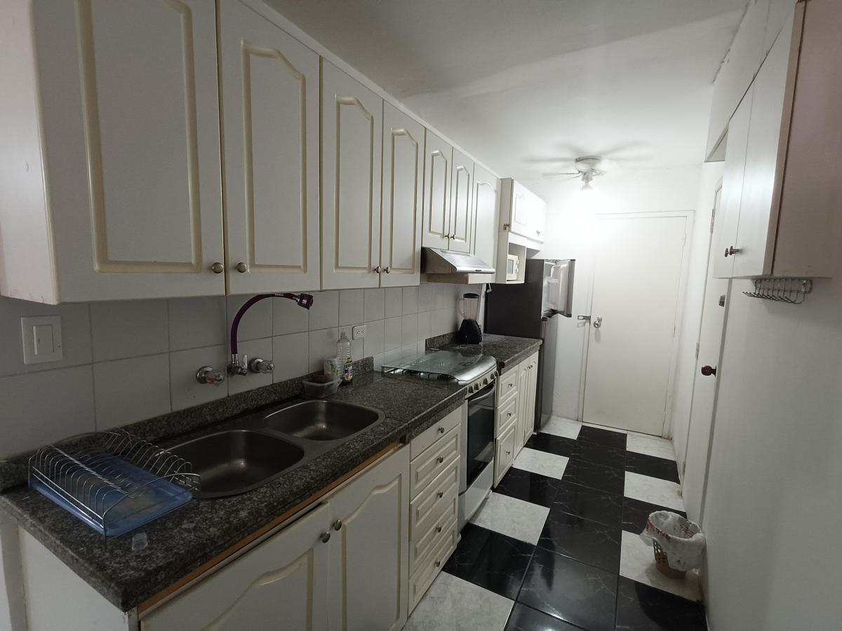Vendo Comodo Departamento de Lujo a Una Calle del Malecon de Salinas — imagen 4