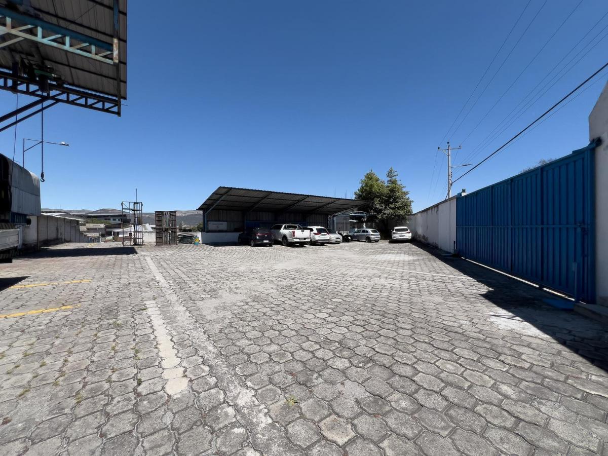 Galpon Carcelen Industrial 7.680 m² — imagen 5