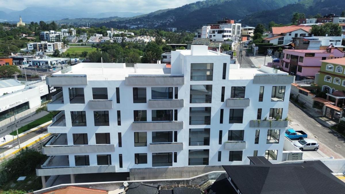 "Departamento en Venta - Sector La Primavera, Frente Al Hospital de Los Valles" — imagen 8