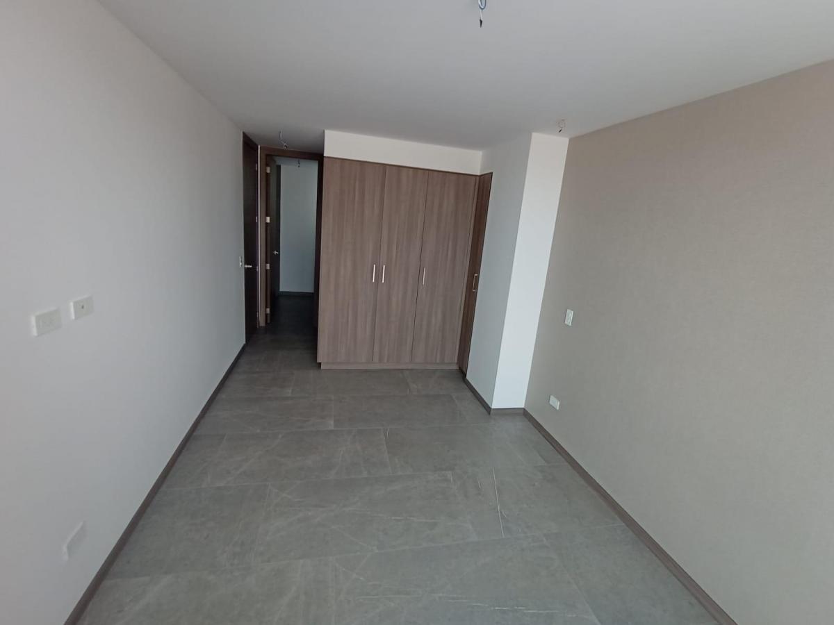 Cumbaya Departamento de Venta San Juan Departamento de 2 Habitaciones, Terraza — imagen 9